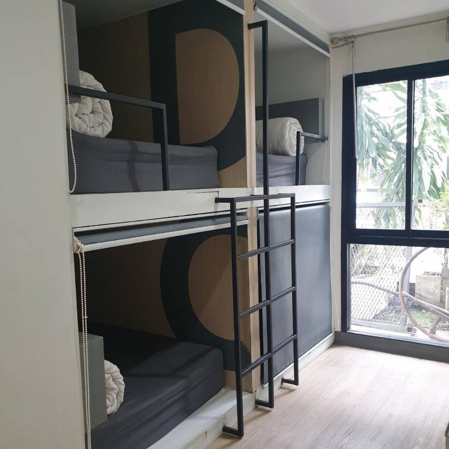 V30 Sukhumvit Hotell Bangkok Eksteriør bilde