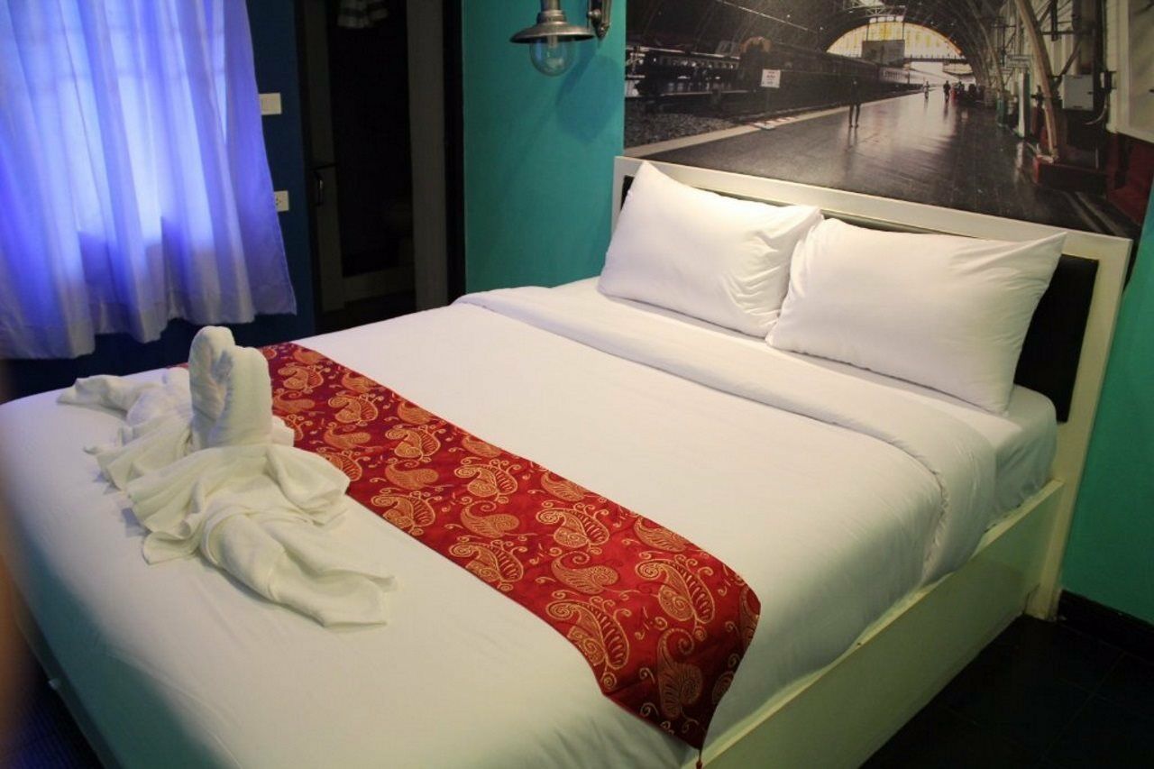 V30 Sukhumvit Hotell Bangkok Eksteriør bilde
